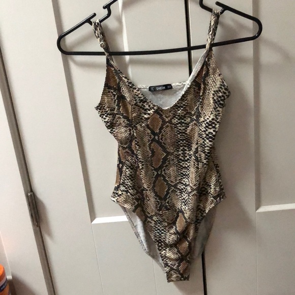 snake skin body suit - Picture 1 of 4